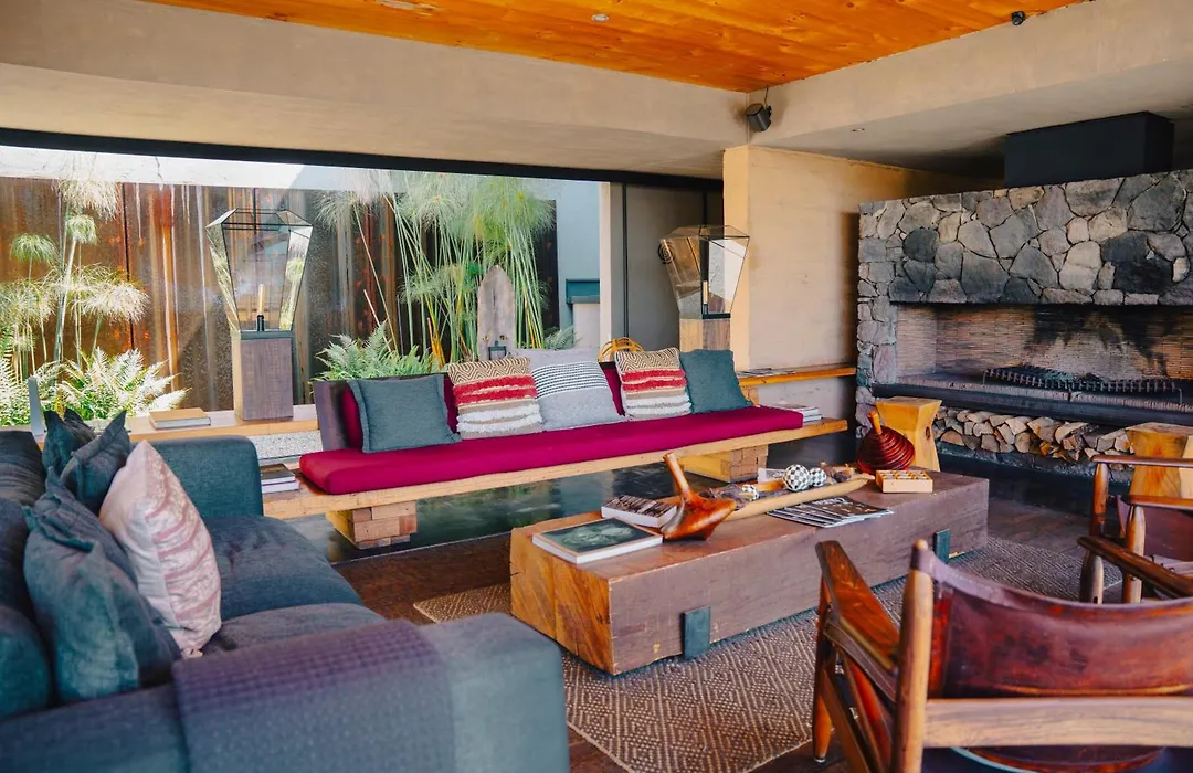 Casa Chichipicas Hotel Boutique-1