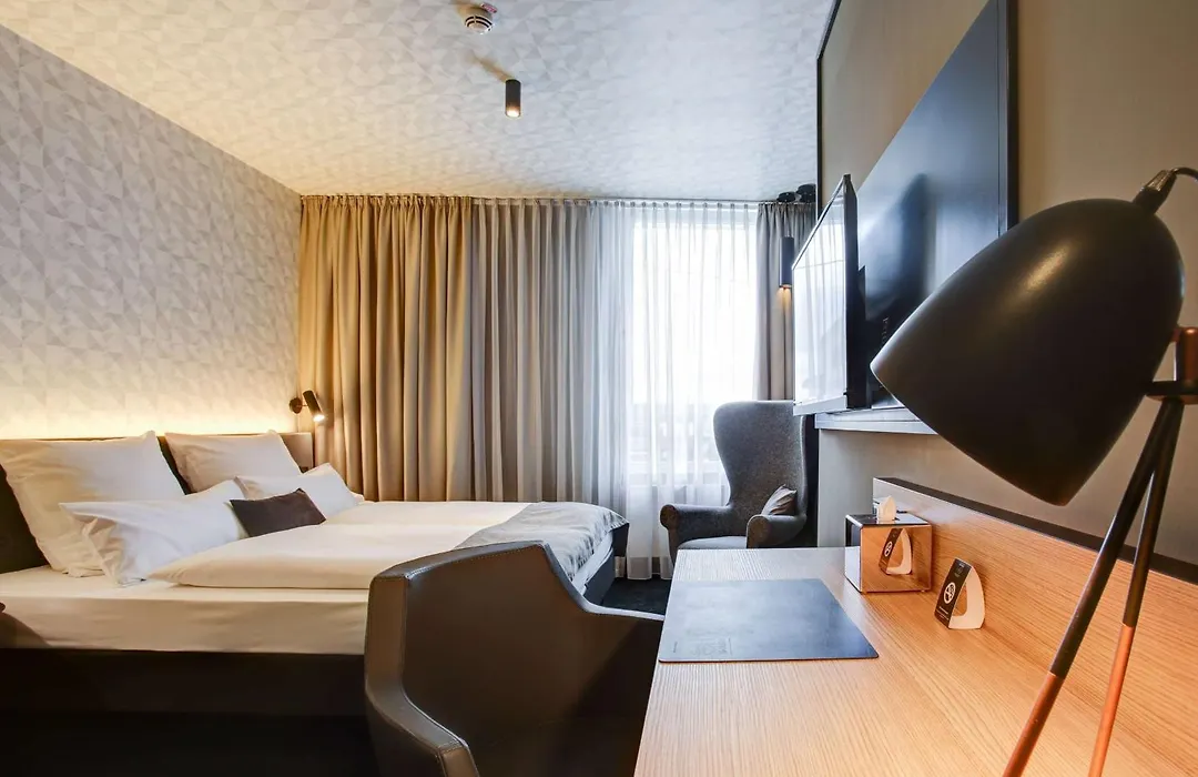 Vienna House Easy By Wyndham Dortmund City-1
