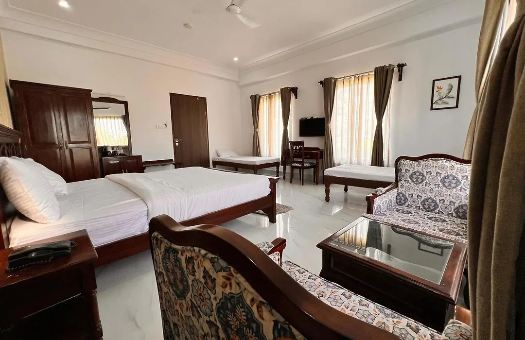 Revaas Lake View Boutique Stay-1