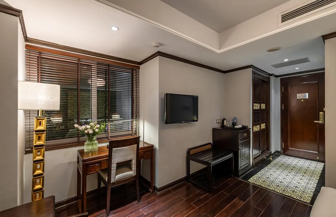 Golden Lotus Luxury Hotel-1