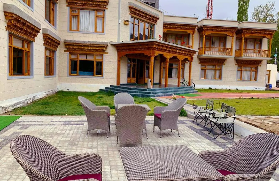 Niran Boutique Hotel-1