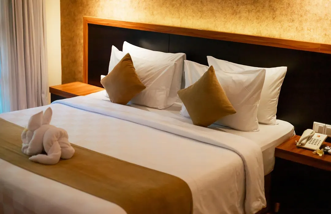Fourteen Roses Beach Hotel-1