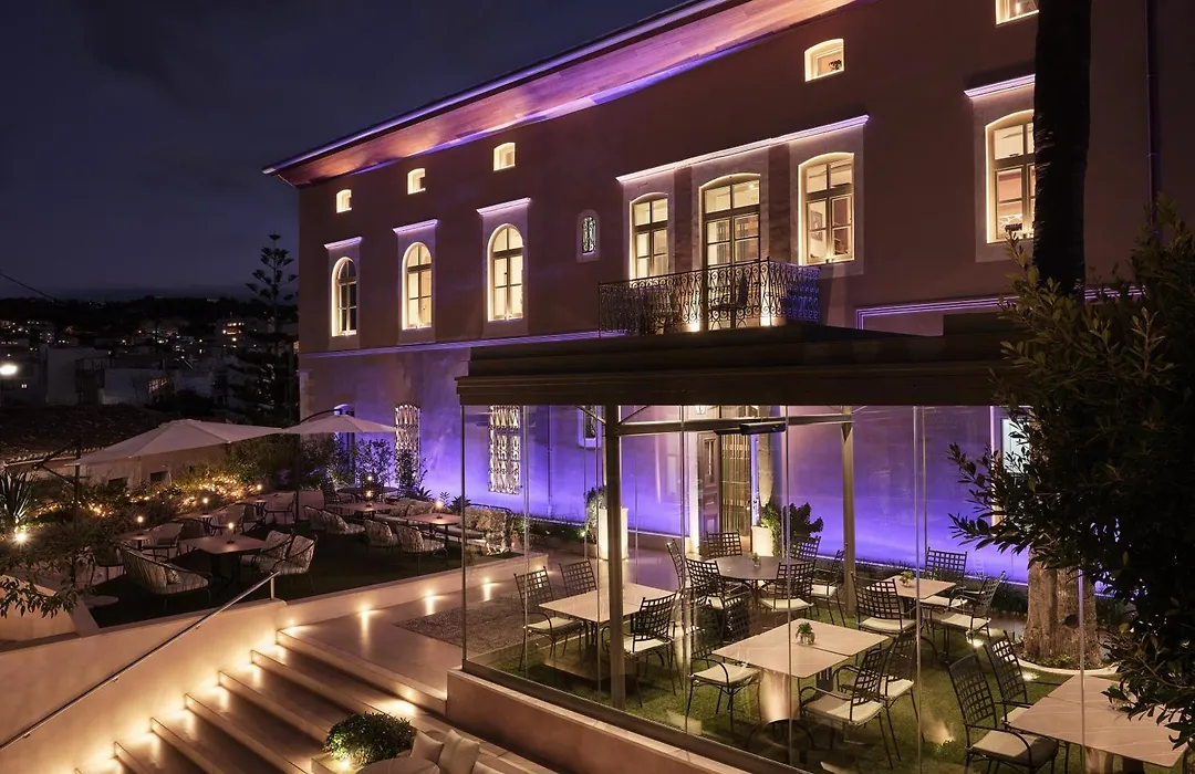 Domus Blanc Boutique Hotel-1