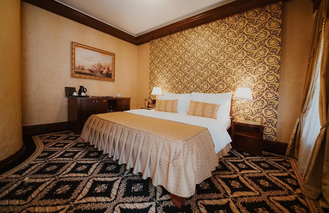 Historic Boutique Hotel Cattaro-1