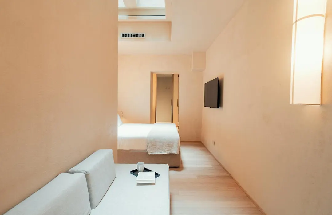 Velvet Grey Boutique Hotel Roma-1