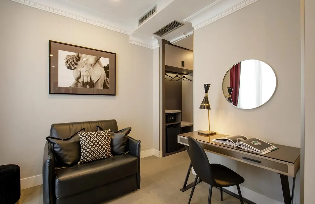 Condotti Boutique Hotel-1