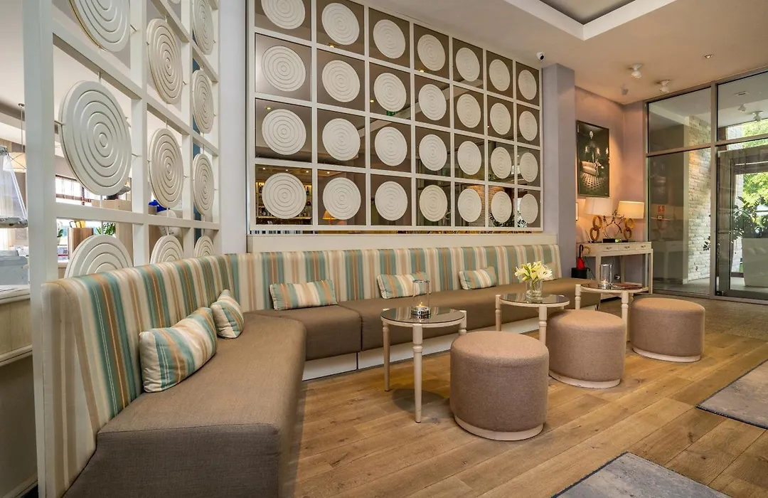 Tiffi Boutique Hotel-1