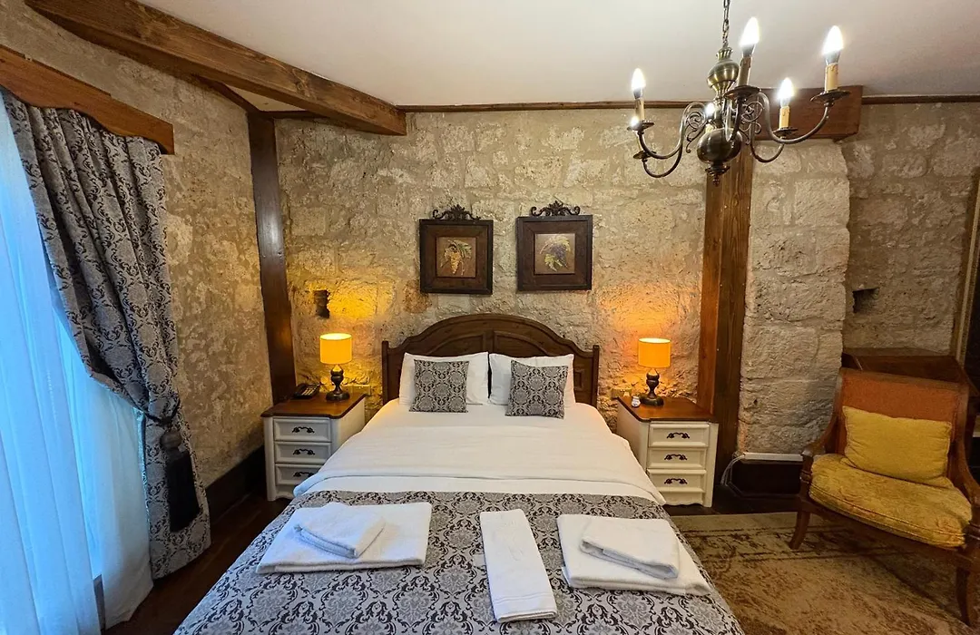 Kyrenia Palace Boutique Hotel-1