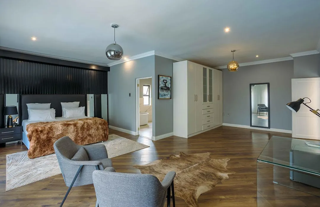 Adinkra Boutique Hotel-1