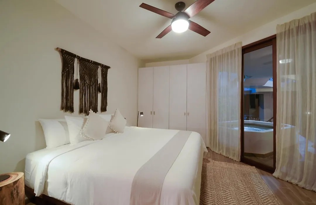 K'Uyen Boutique Hotel-1