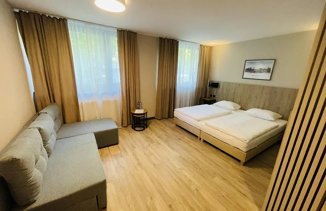 Boutique Hotel'S Kwiska - Legnicka-1