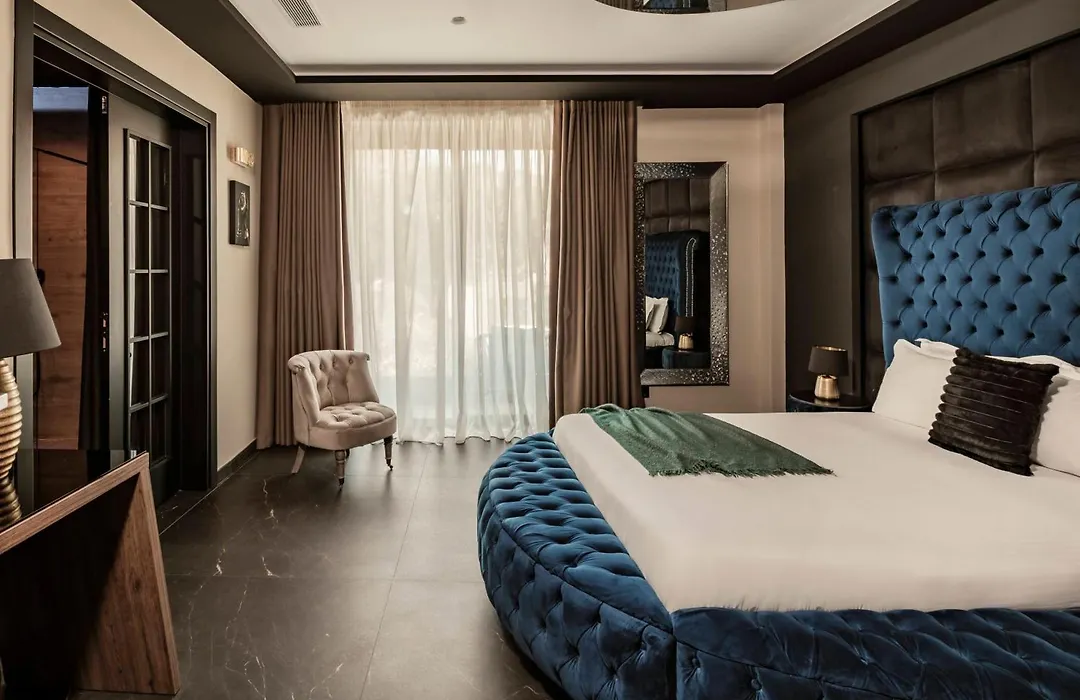 Damare Resort & Spa-1