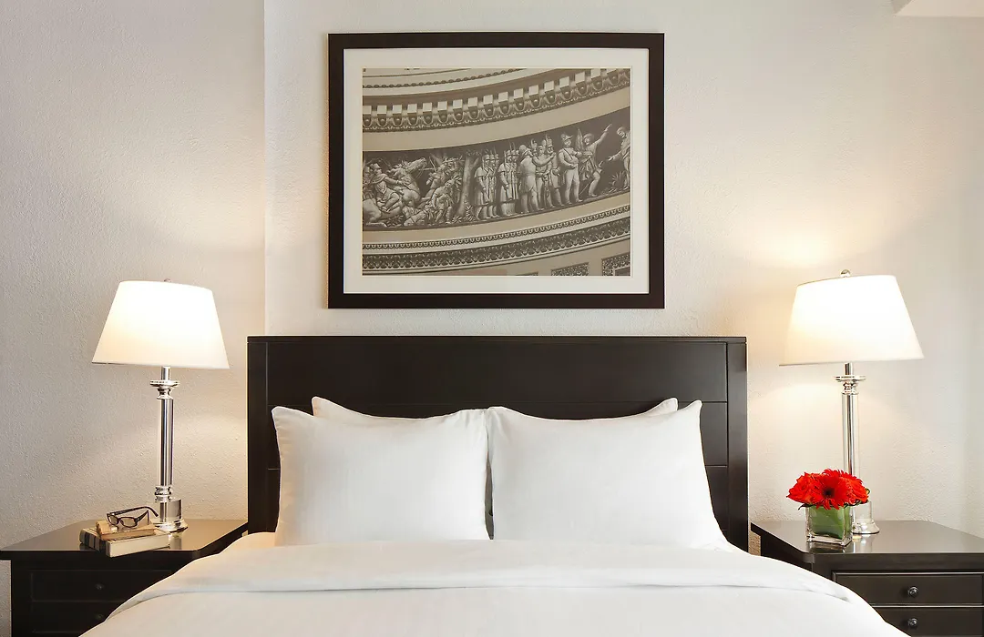 Capitol Hill Hotel-1