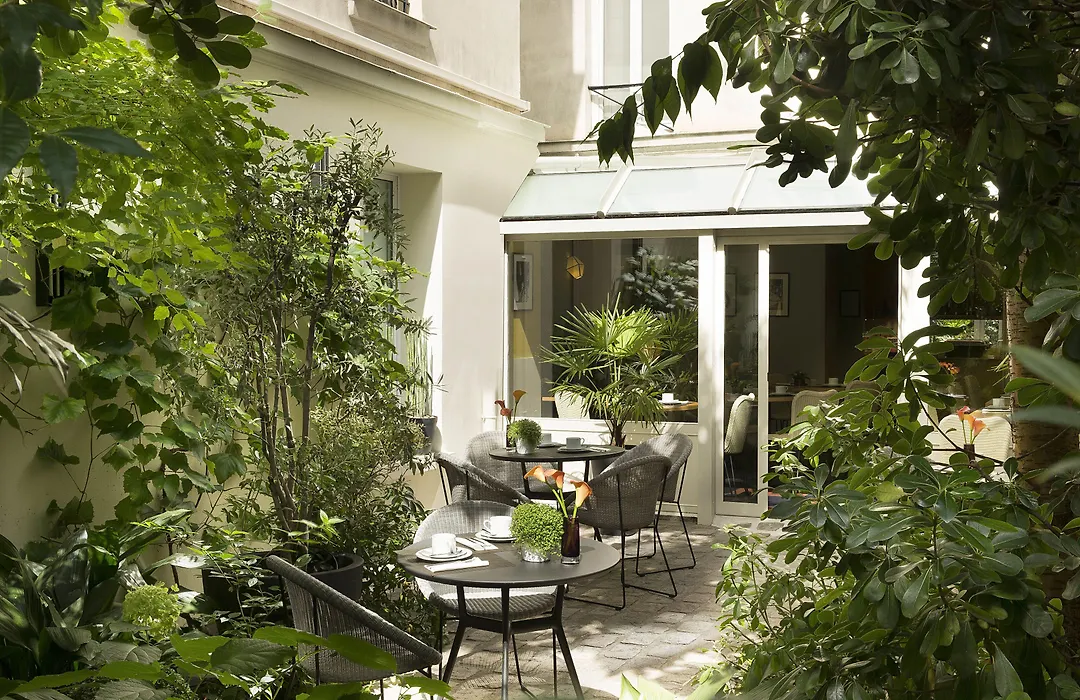 Hotel A La Villa Des Artistes-1