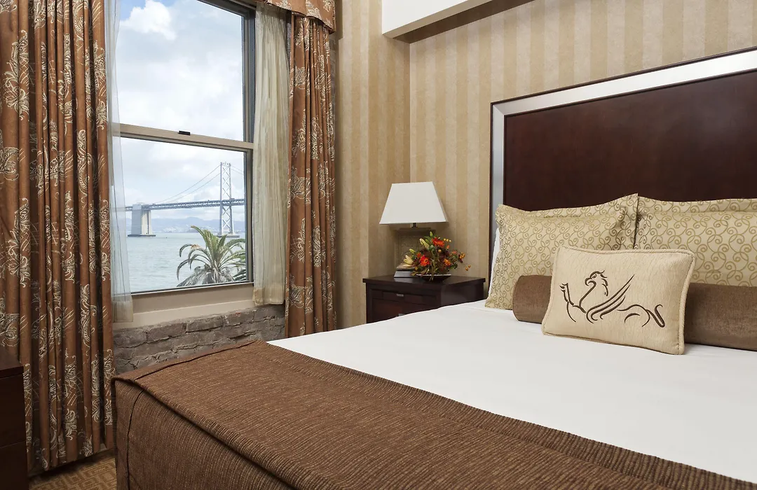 Hotel Griffon-1