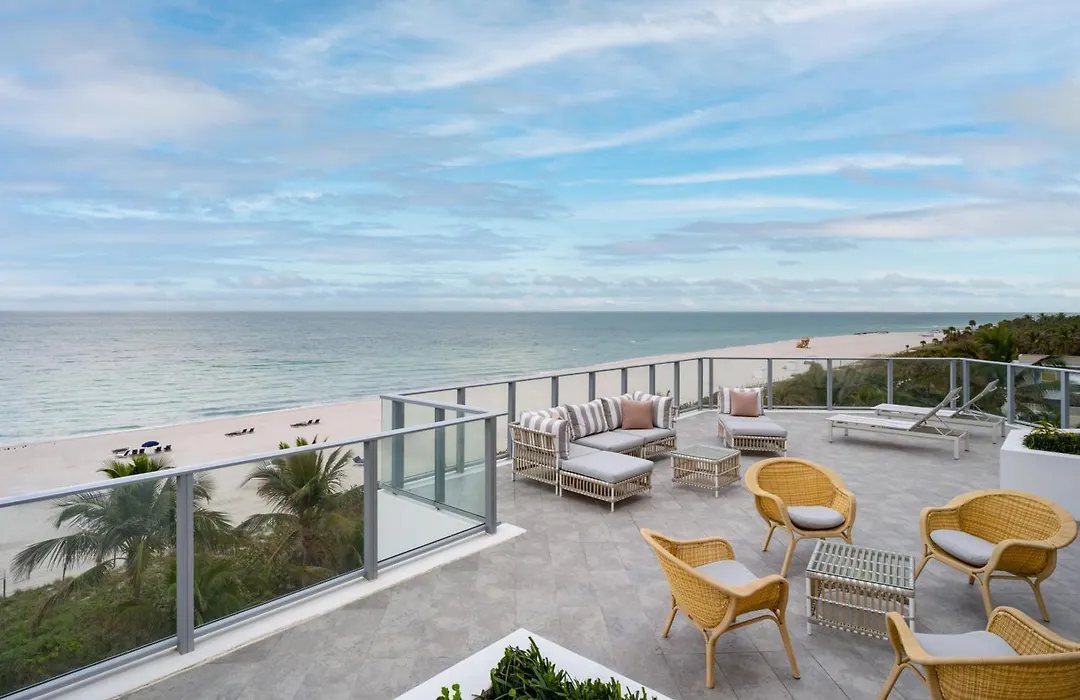 Cadillac Hotel & Beach Club, Autograph Collection-1