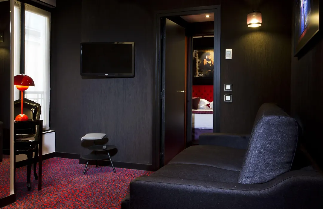 Hotel Atmospheres-1