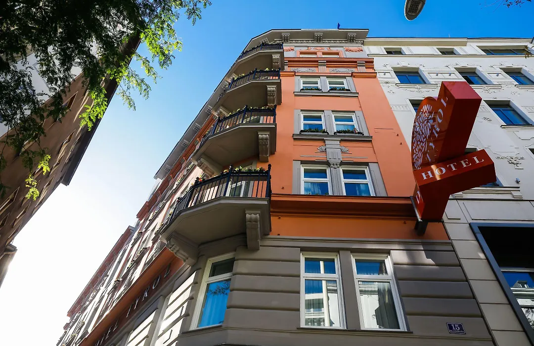 Boutiquehotel Das Tyrol-1
