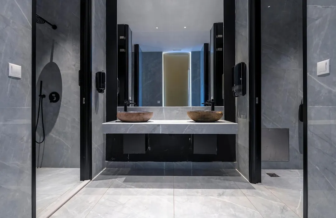 Diamond Boutique Hotel-1