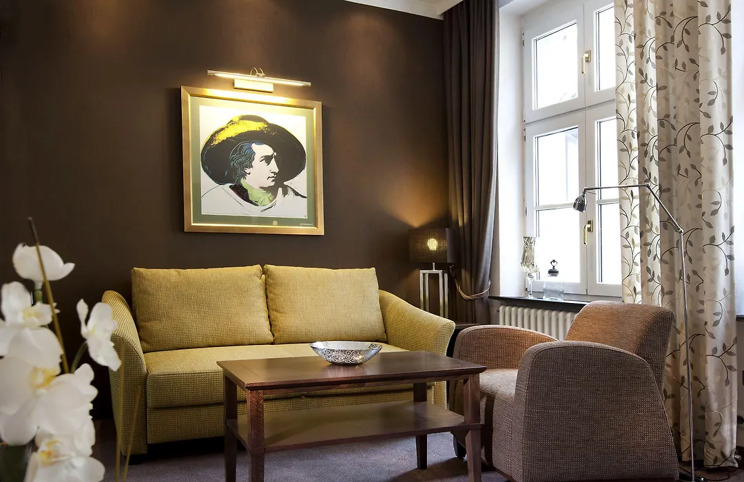 Boutique-Hotel Moseltor-1