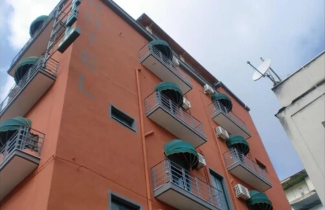 Fly Boutique Hotel-1