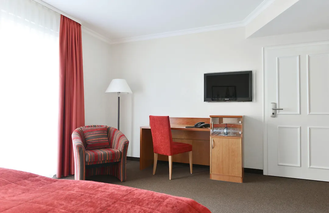 ADELANTE Boutique Hotel-1