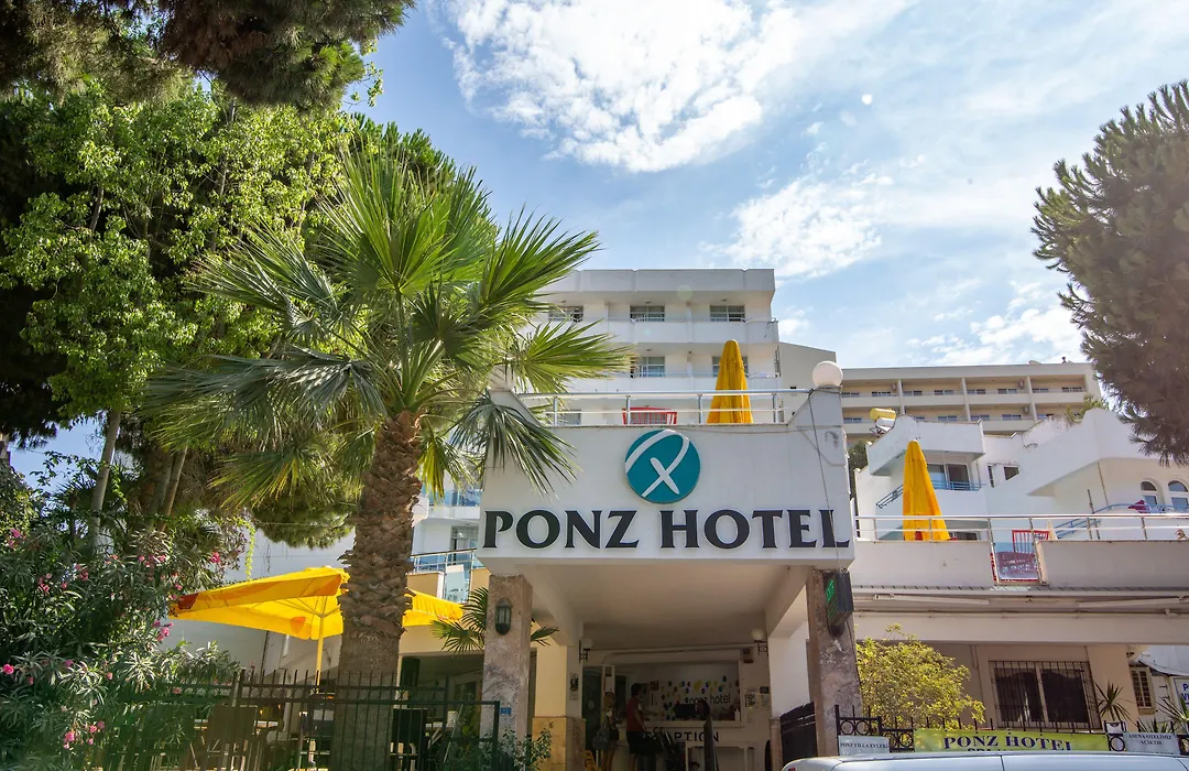 Ponz Hotel-1