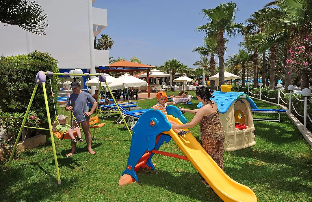 Okeanos Beach Boutique Hotel-1