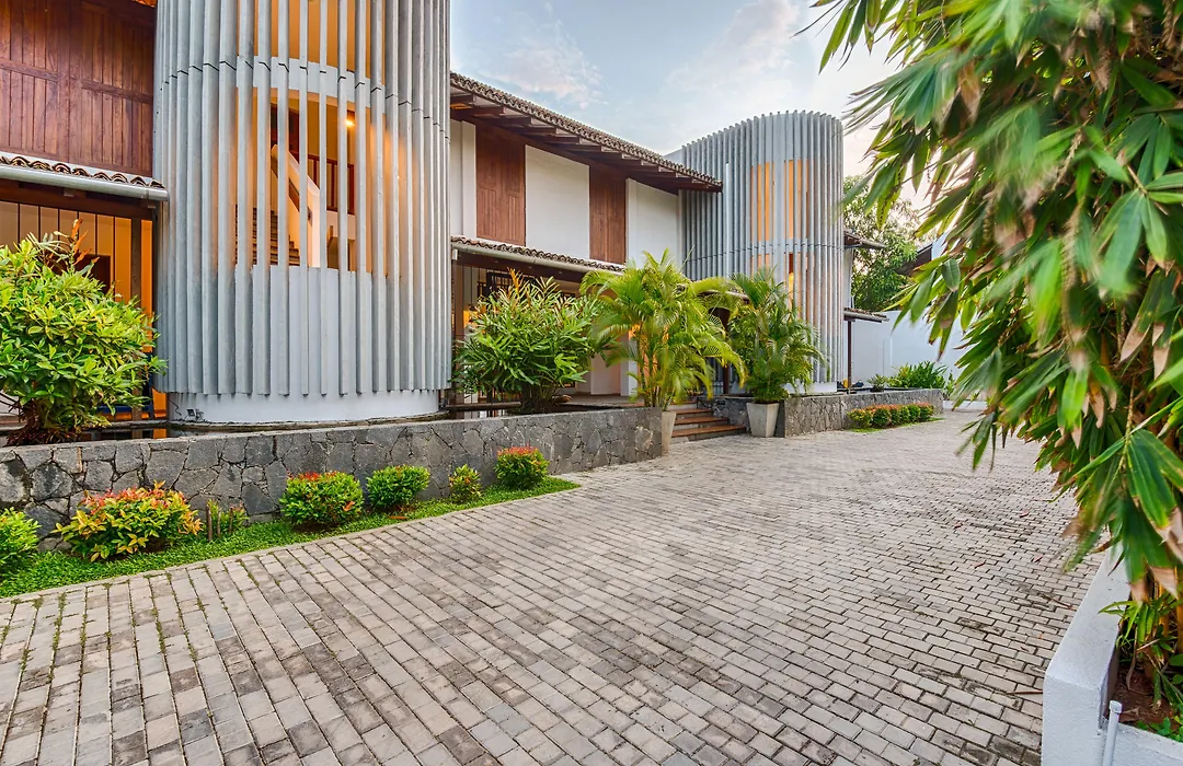 Lantern Boutique Hotel By Reveal-1