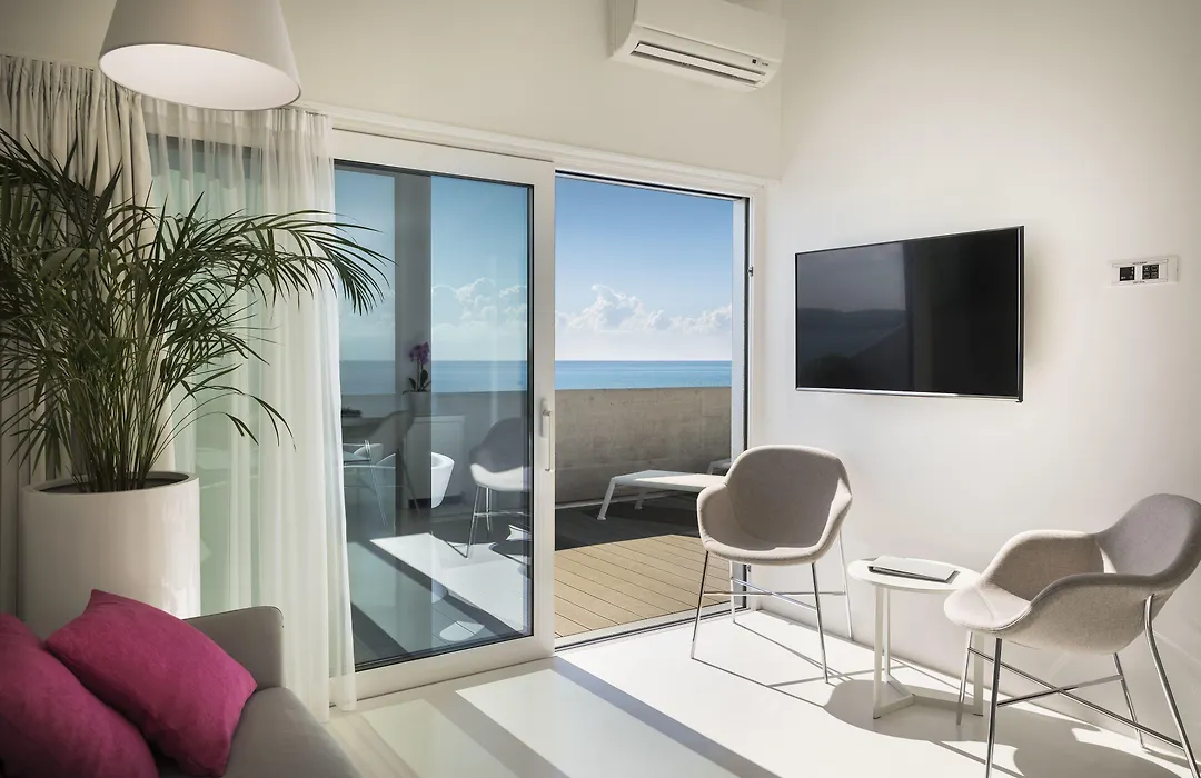 Rivalmare Beach Boutique Hotel-1