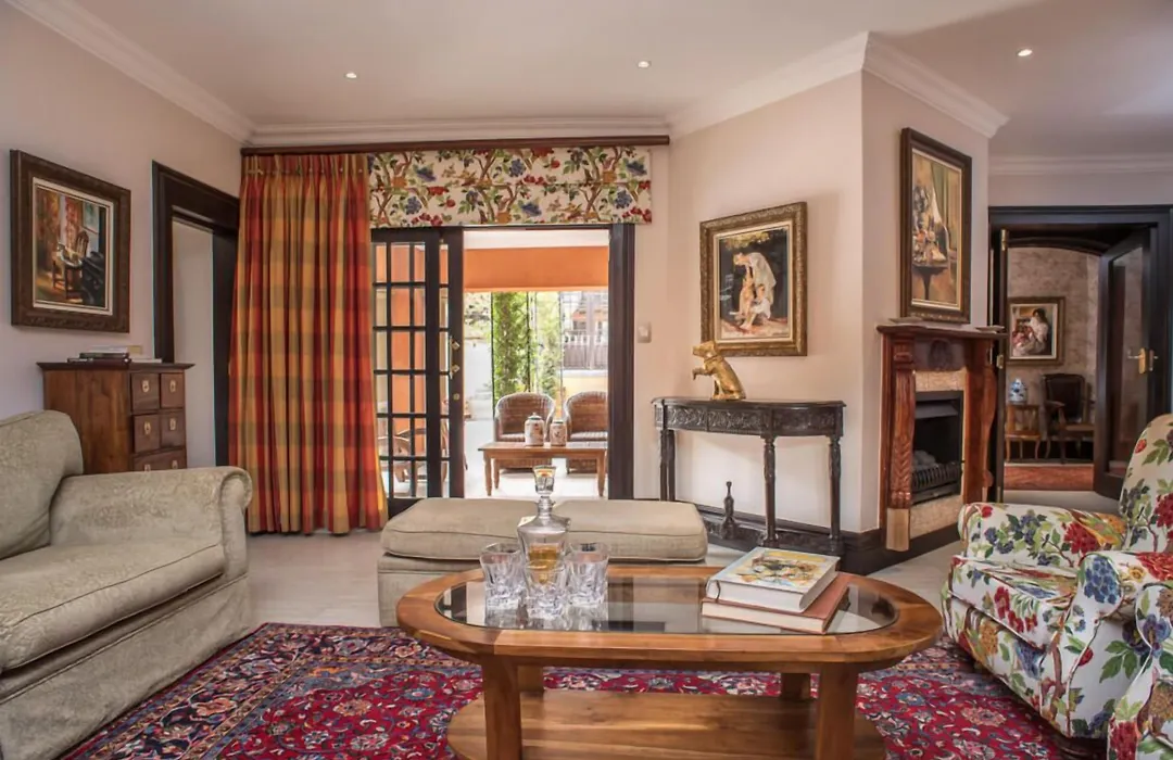 Ivory Manor Boutique Hotel-1
