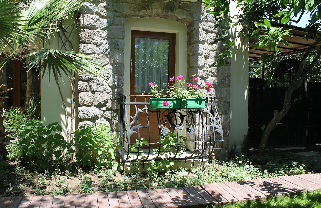Bella Garden Hotel-1