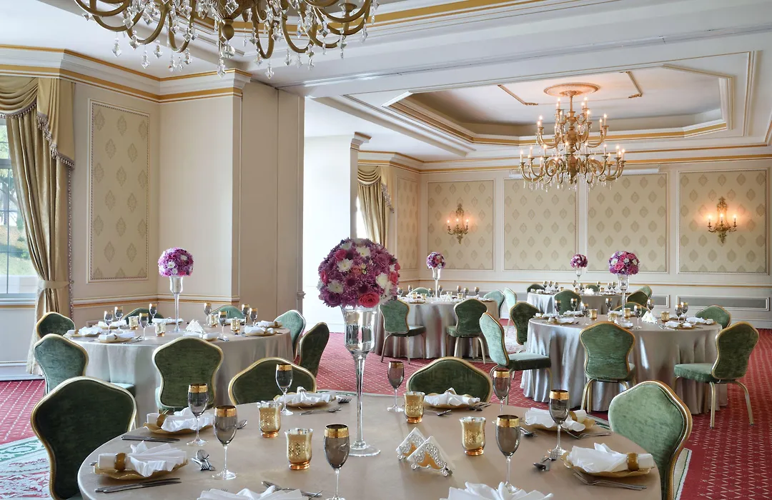 Al Aziziyah Boutique Hotel By The Torch-1