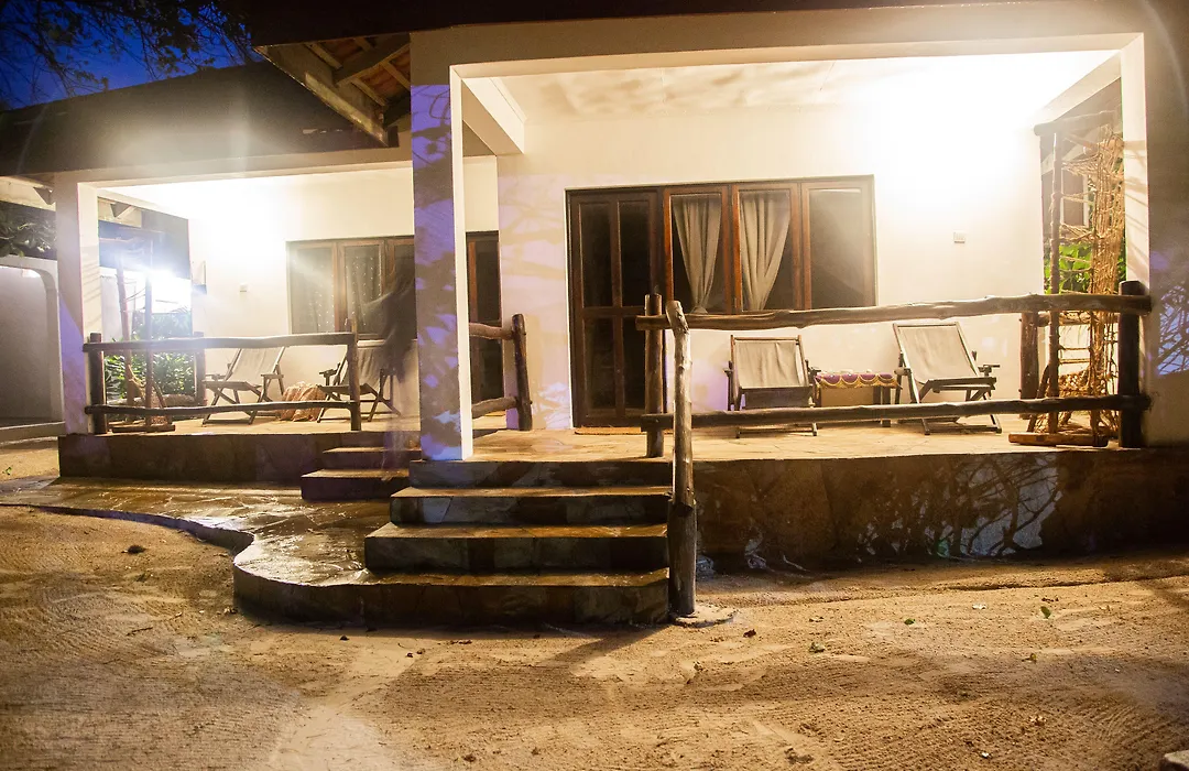 Moonshine Uroa Boutique Hotel-1