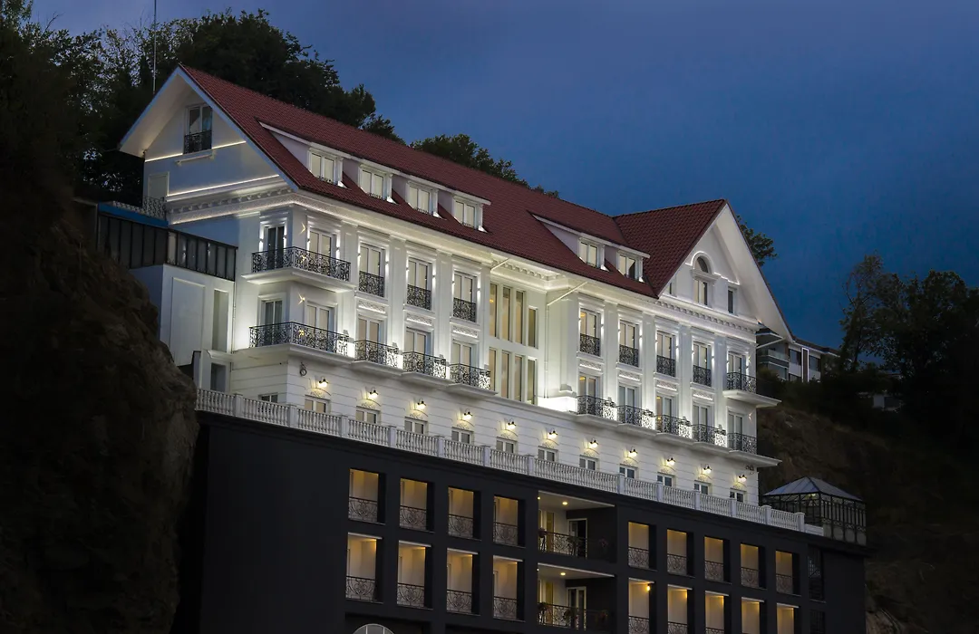 Mell Hotel-1