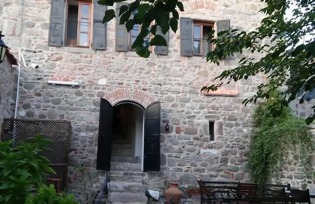 Aristonicus Boutique Hotel-1