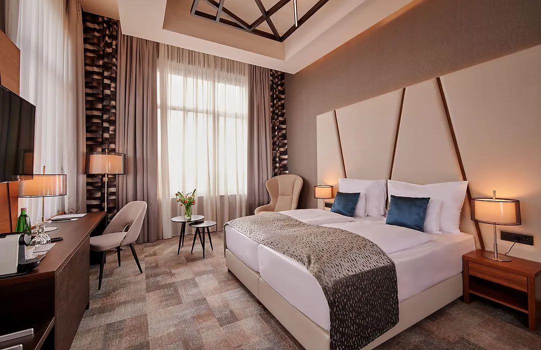 Artis Boutique Hotel-1
