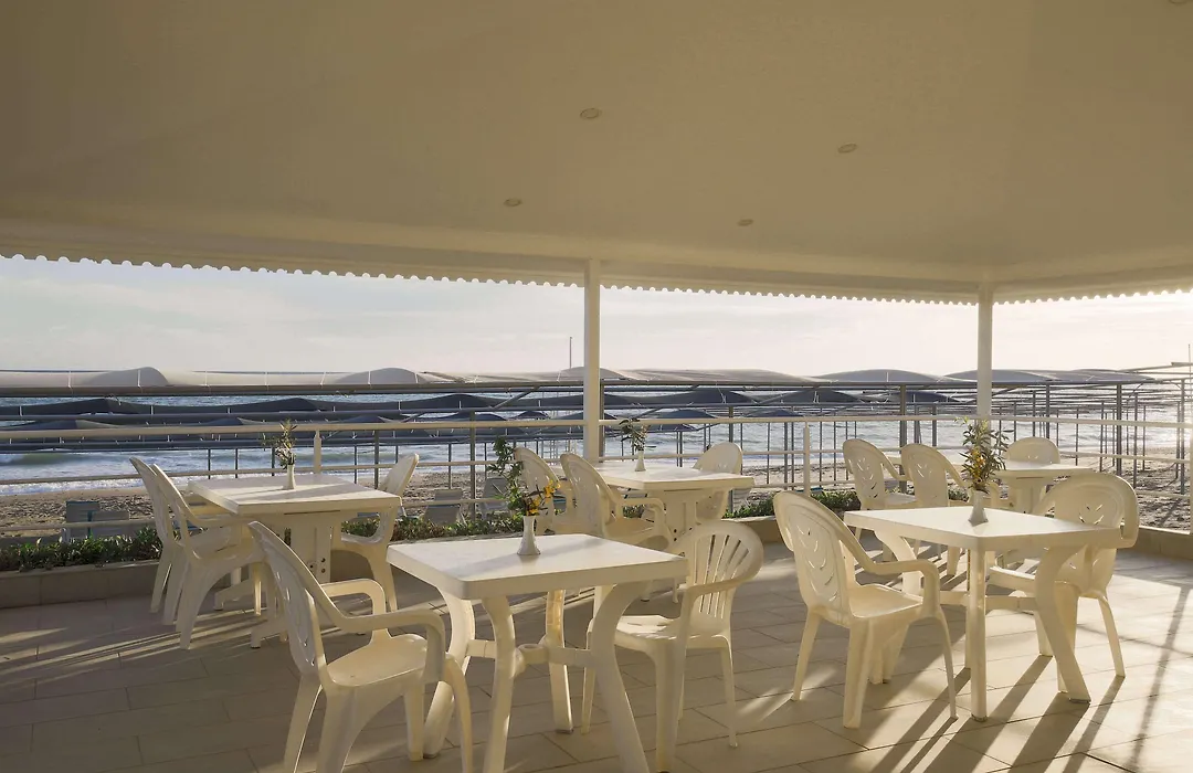 Opia Hotel-1
