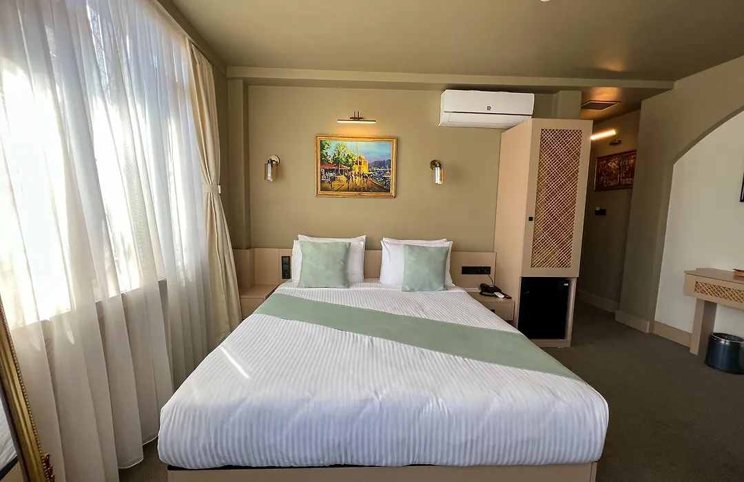 By Kinyas Hotel-1