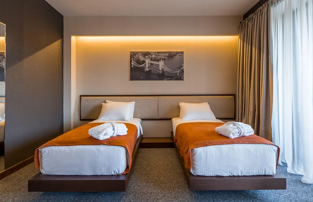 Bridge Hotel-1
