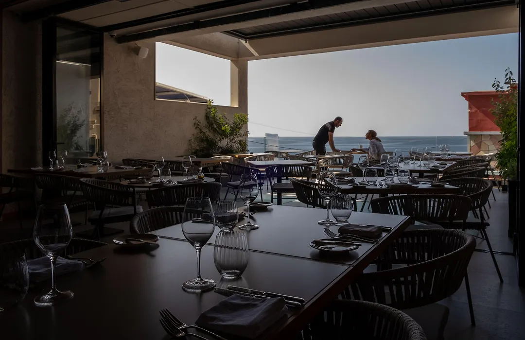 Deep Blu Boutique Hotel-1