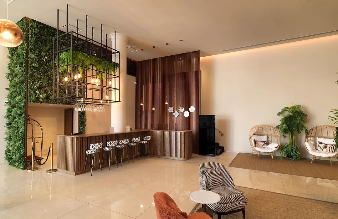 Leonardo Boutique Hotel Larnaca-1