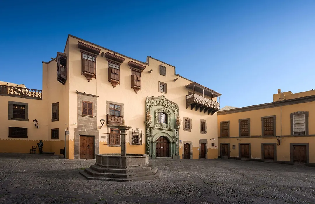 Boutique Hotel Cordial Plaza Mayor de Santa Ana-1
