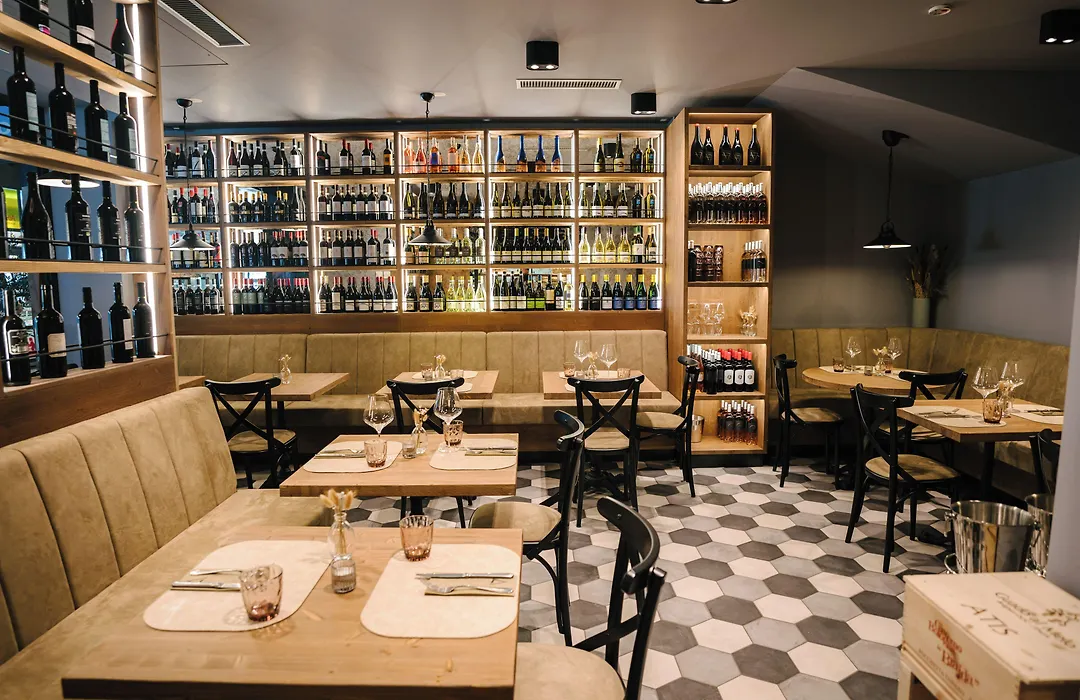 Seven Town House Boutique Hotel-1