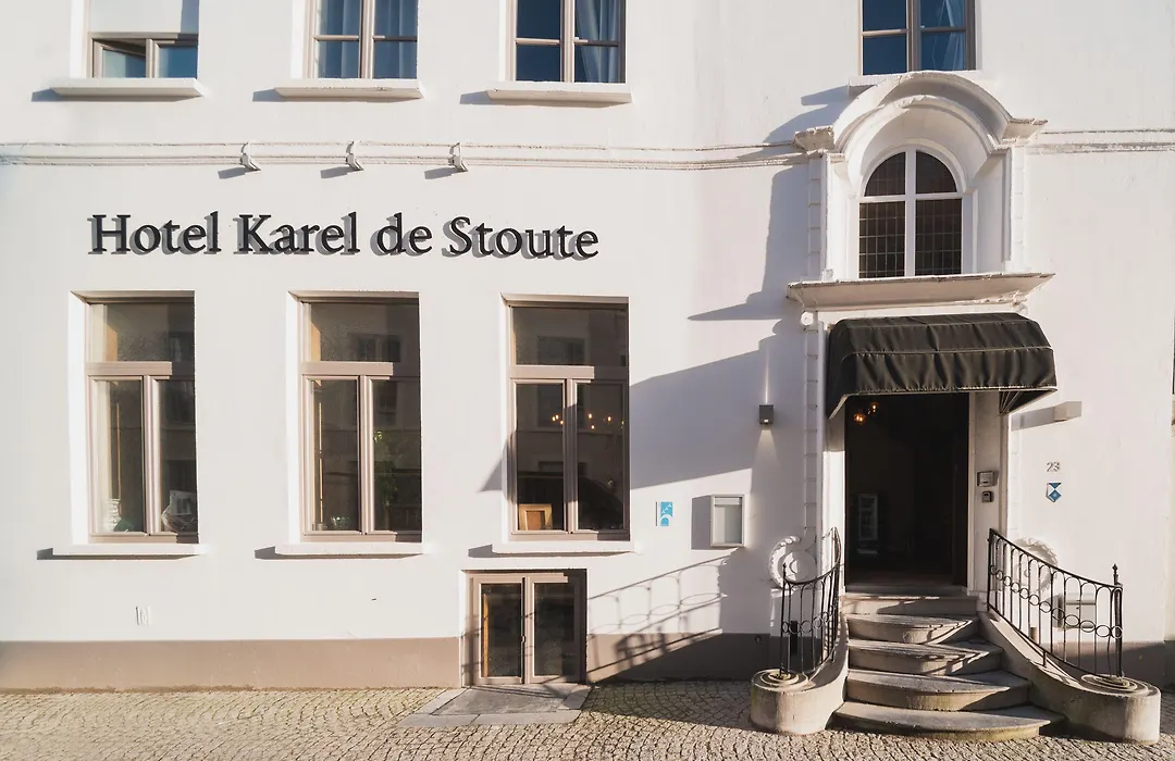 Hotel Karel De Stoute-1