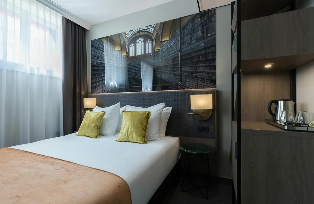 Leonardo Hotel Amsterdam Museum Quarter-1