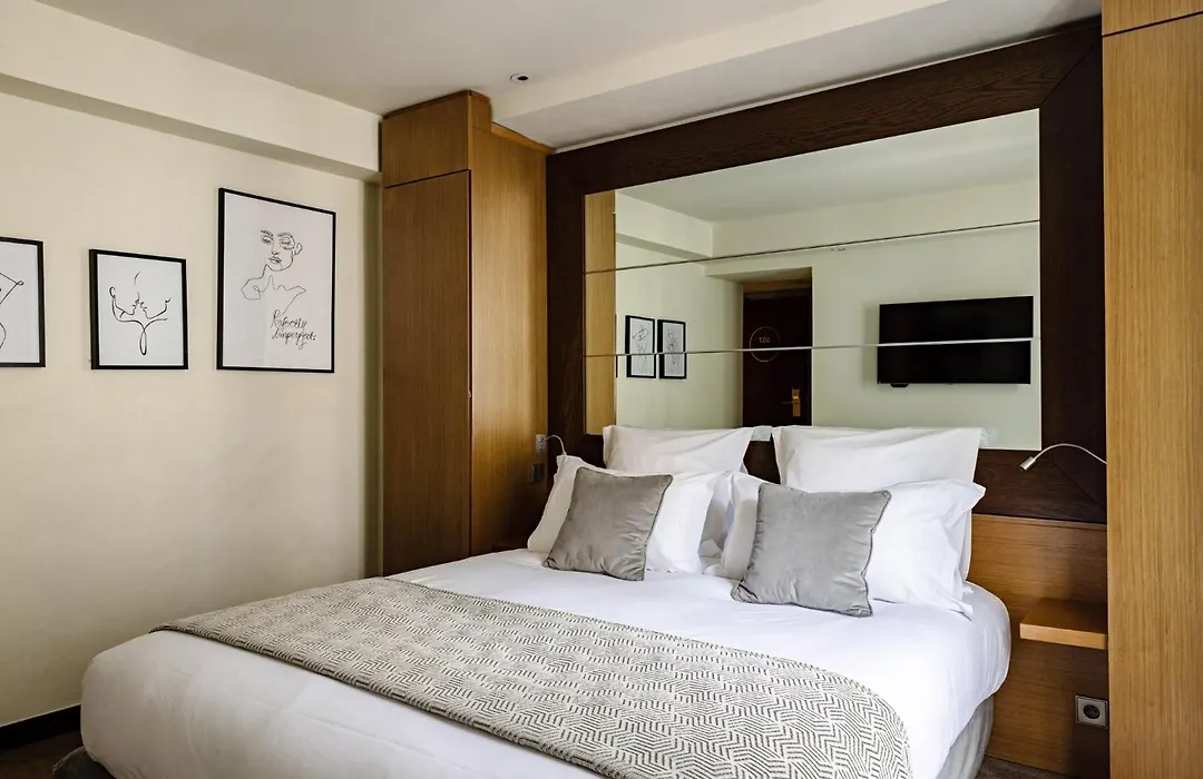 Holiday Inn Paris Palais De L'Elysee By Ihg-1