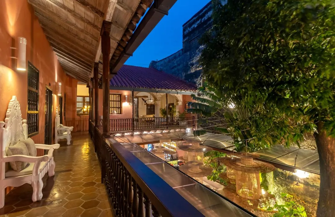 El Marques Hotel Boutique By Geh Suites-1
