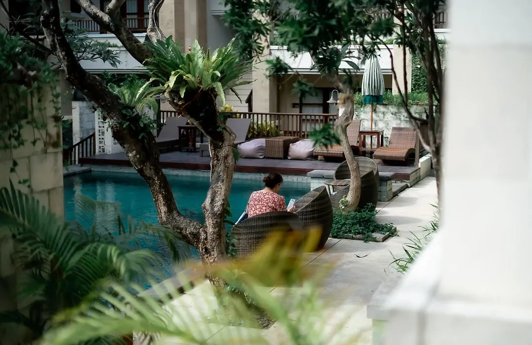 Fourteen Roses Beach Hotel-1