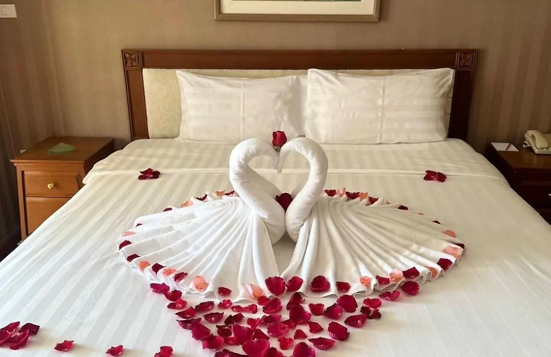 White Boutique Hotel And Spa-1